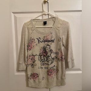 Girl’s Rapunzel Floral Sweater XS